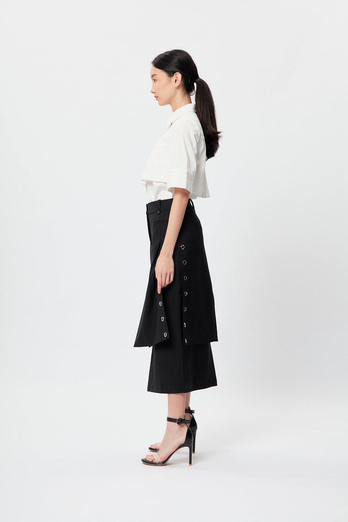 Layers Eyelet Skirt (Black)