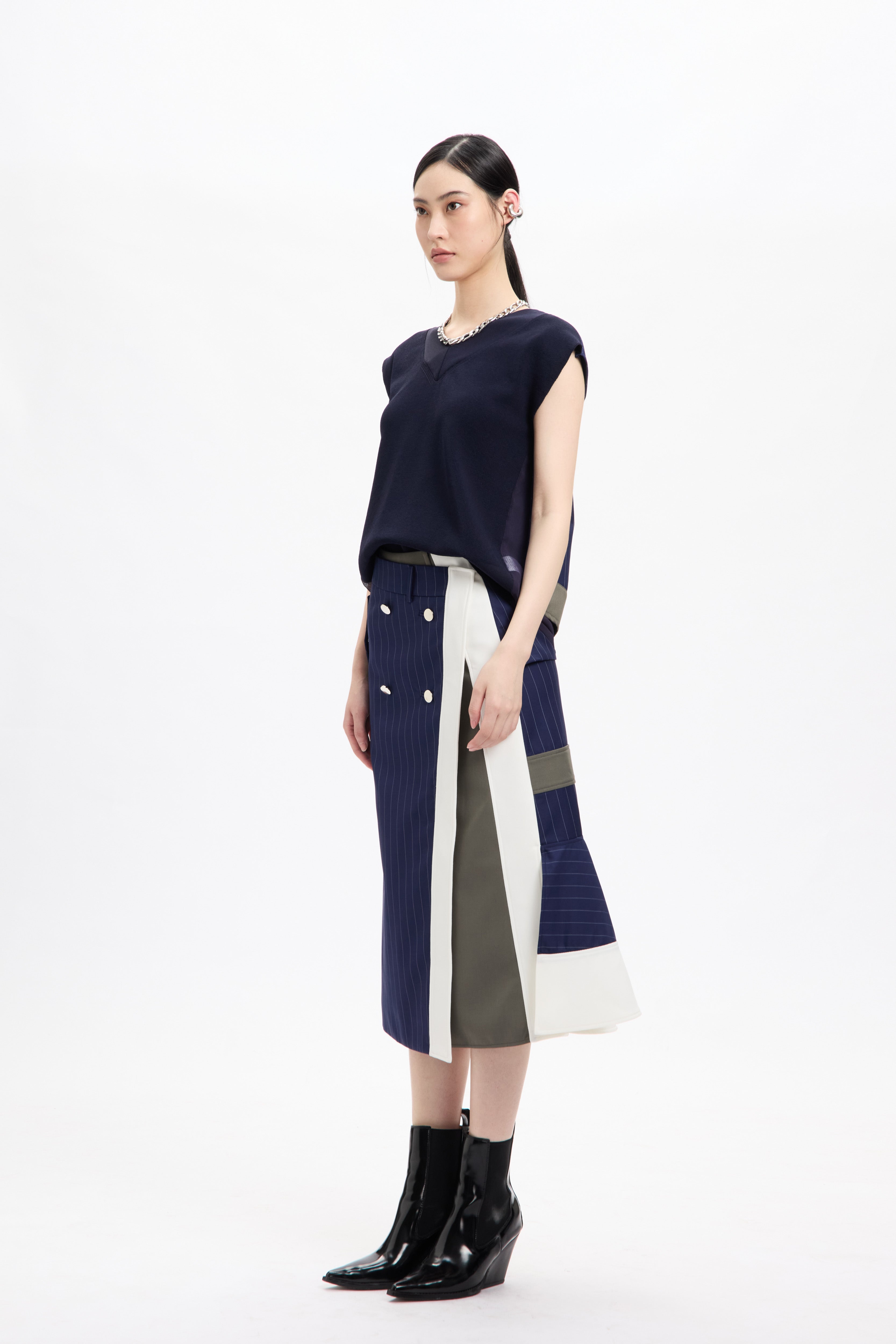 Combo Suiting Back Flare Skirt (Navy)